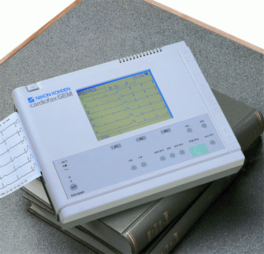  光電<font color=red>十二導(dǎo)</font>全自動分析心電圖機(jī)ECG-9020P
